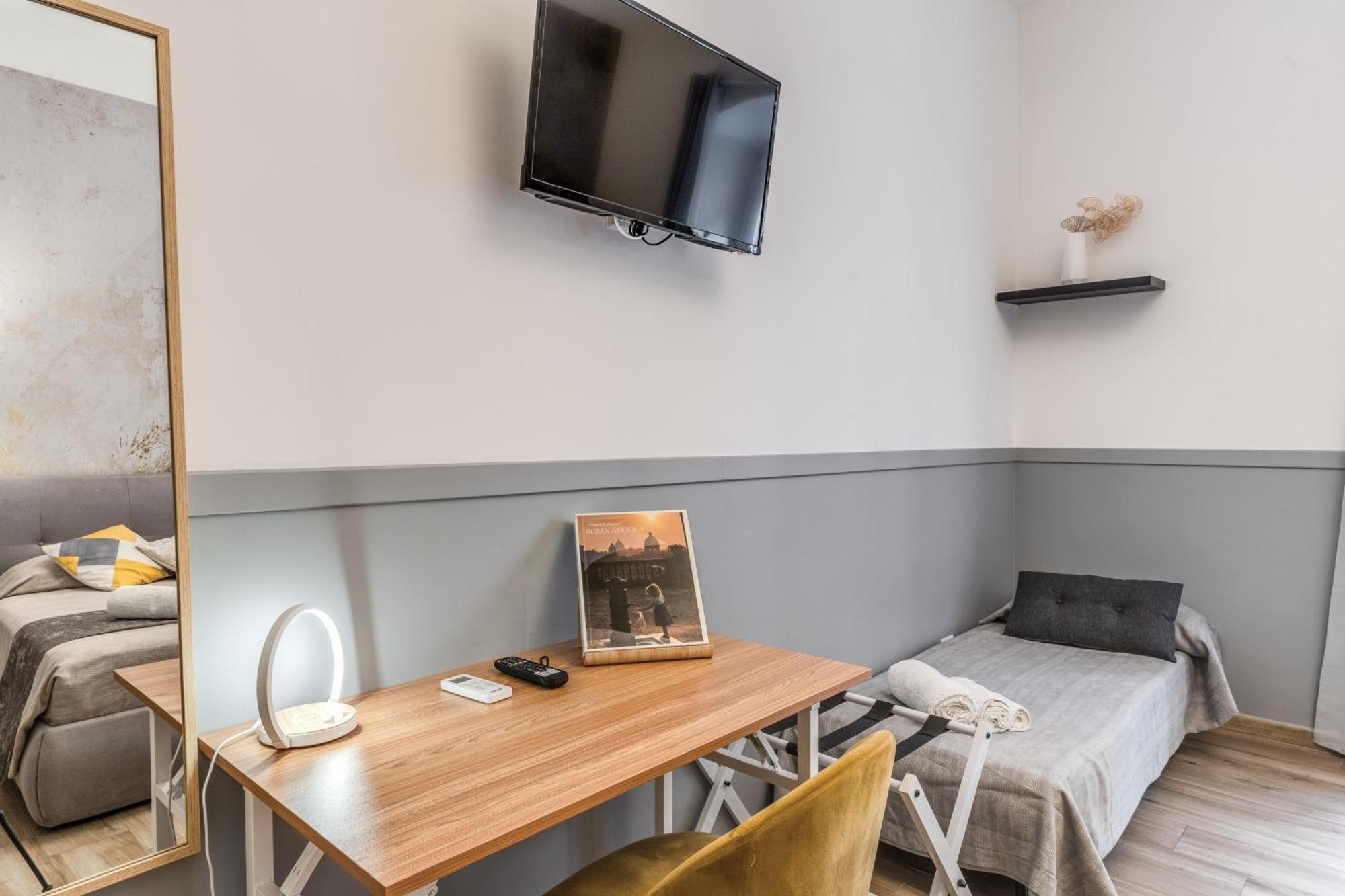 Nala Luxury Apartment With Terrace Roma Ngoại thất bức ảnh